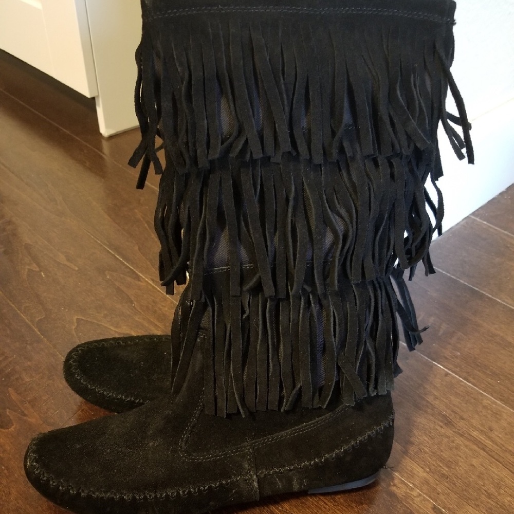 Black suede fringed boots